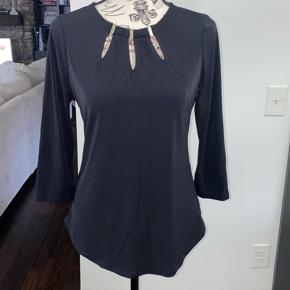 NY&Co Black 3/4 sleeve blouse w/silver and bronze metal detail collar
